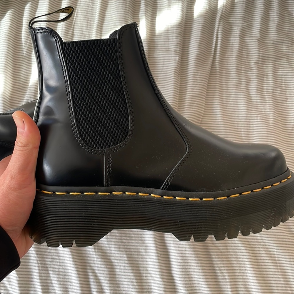 COPY - Doc martens 2976 quad platform Chelsea boots size 6